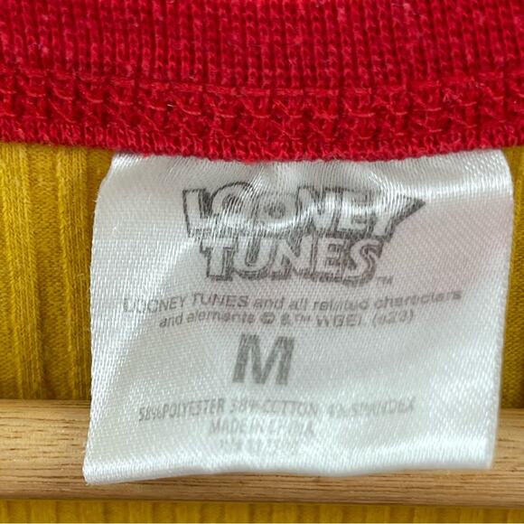 Vintage Looney Tunes Crop Top Wide Leg Crop Pant Loungewear 2Pc. Set Size Medium - Picture 5 of 12